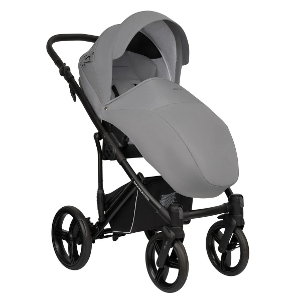 Детская коляска Bebetto Magnum Light SE 3 в 1