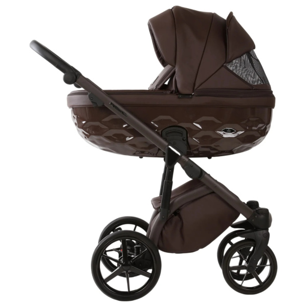 Детская коляска Adamex Chantal Pro Natura 3 в 1